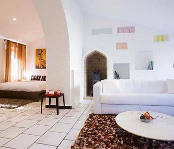 Nou Roma Hotel 3*